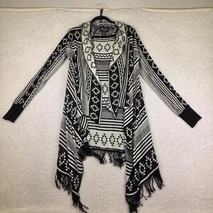 Maddison Black White Geometric Tribal Fringe Open Front Cardigan Sweater XS